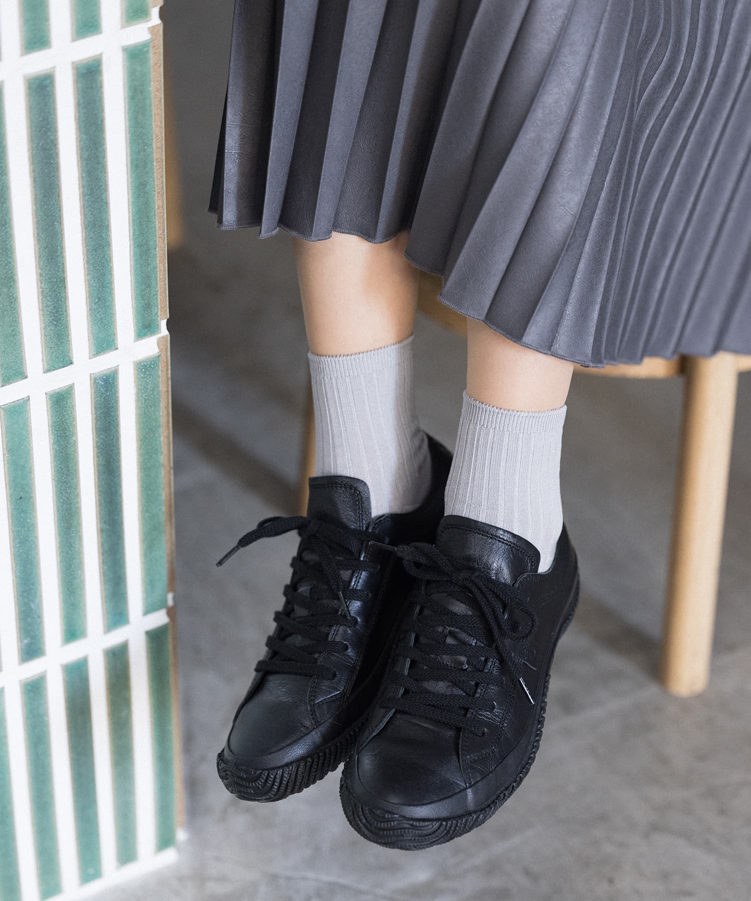 SP-110 Black/Black - SPINGLE