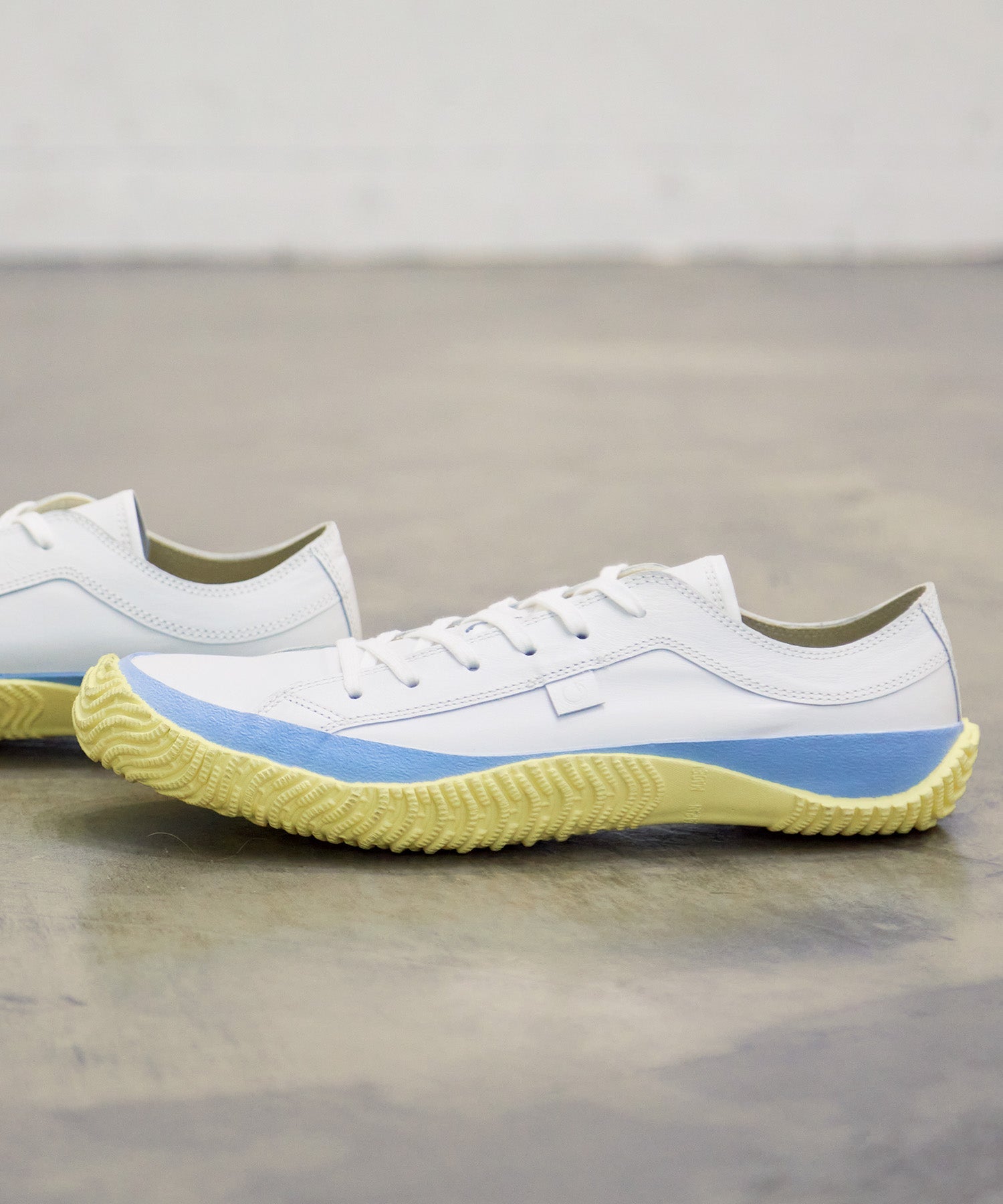 SP-110 White/Yellow - SPINGLE