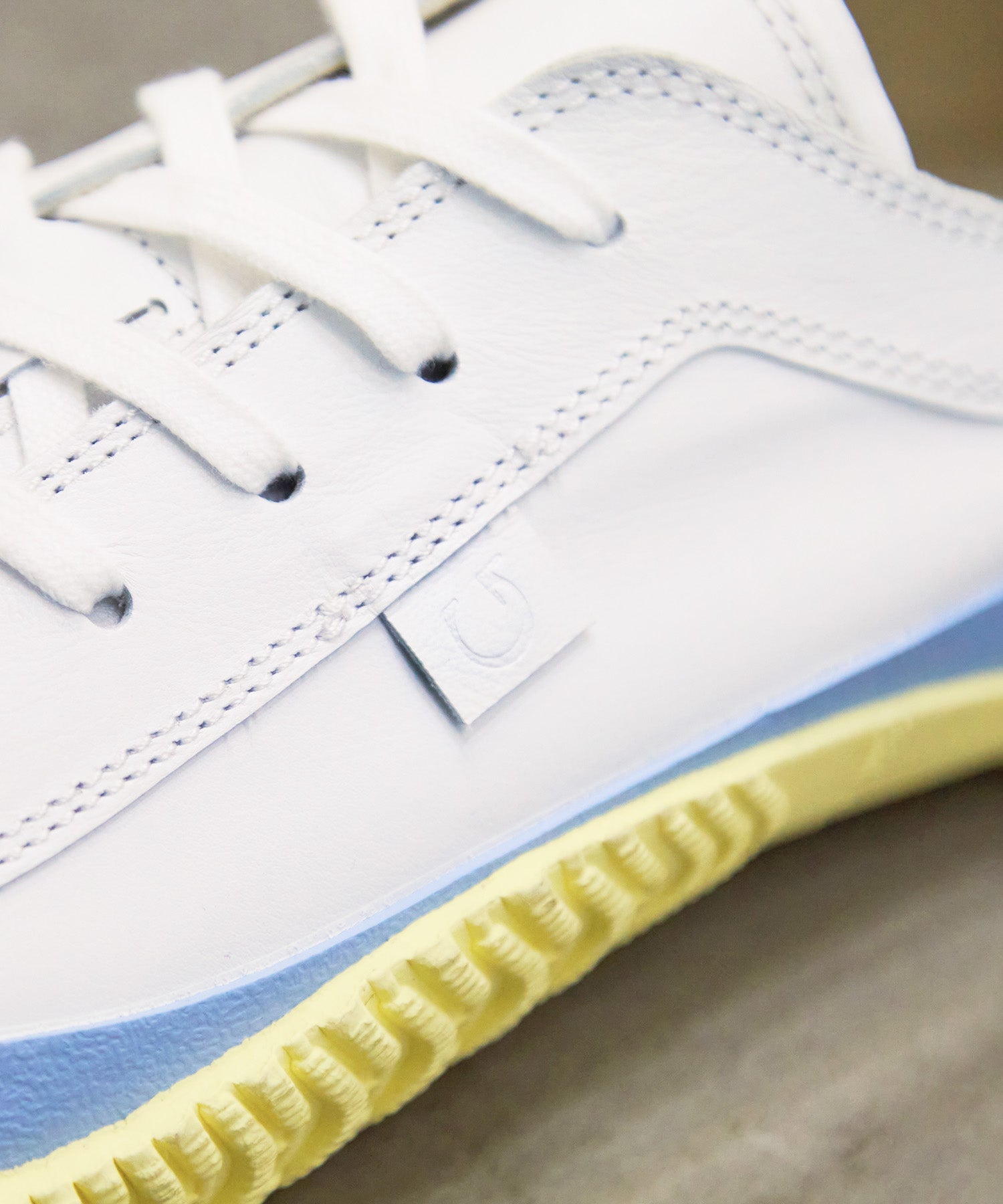 SP-110 White/Yellow - SPINGLE