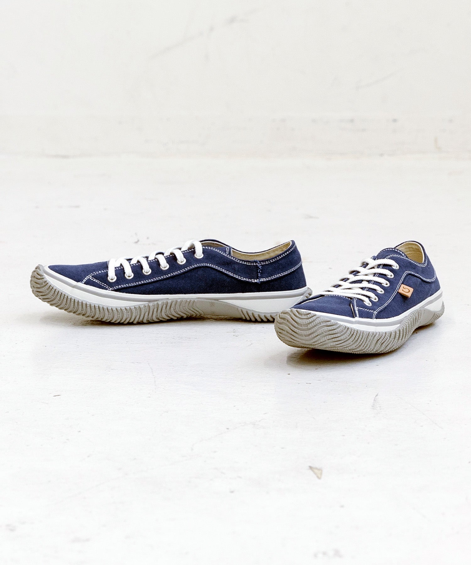 SP-141 Navy/White - SPINGLE