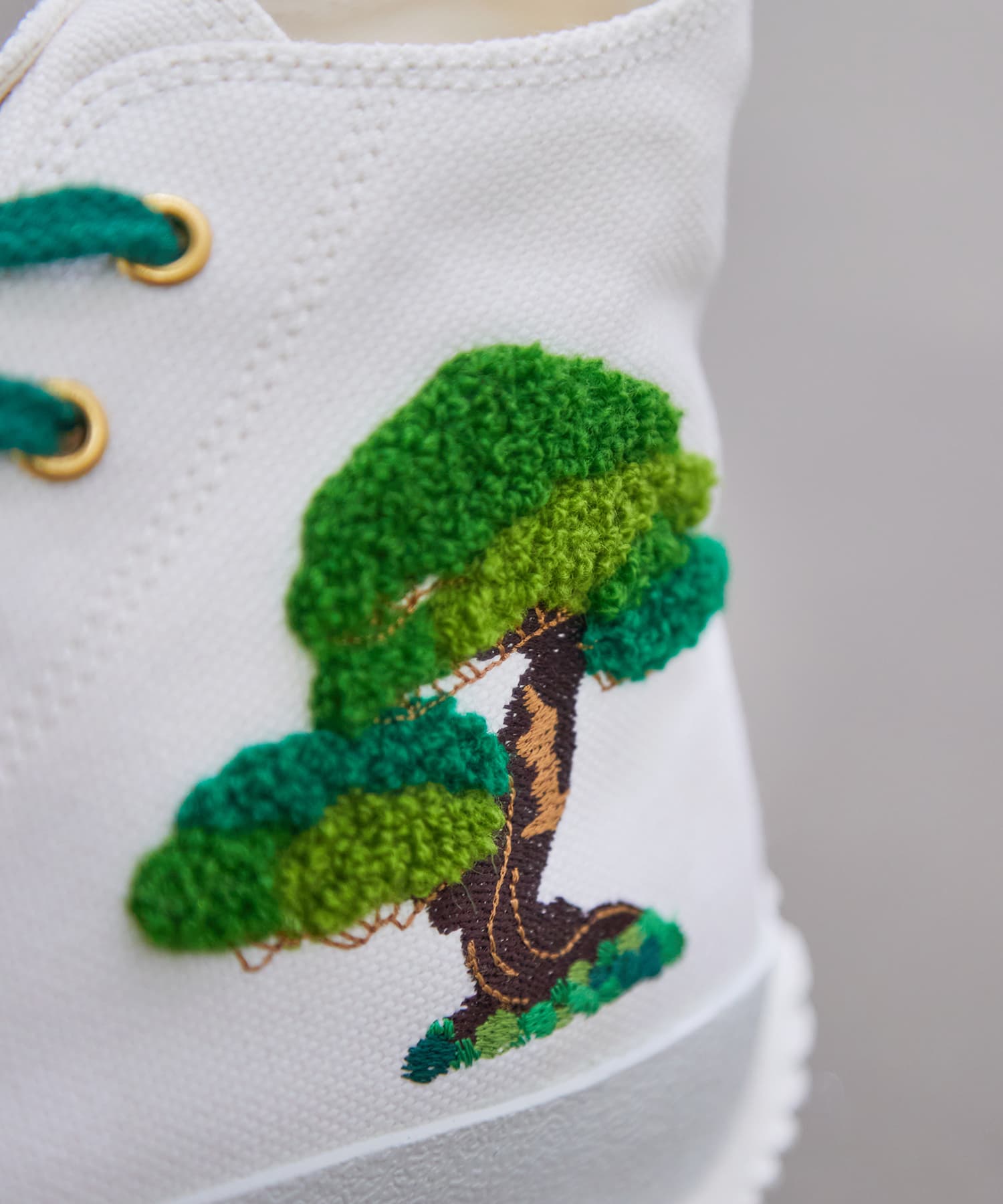 SPM-458KT White - SPINGLE