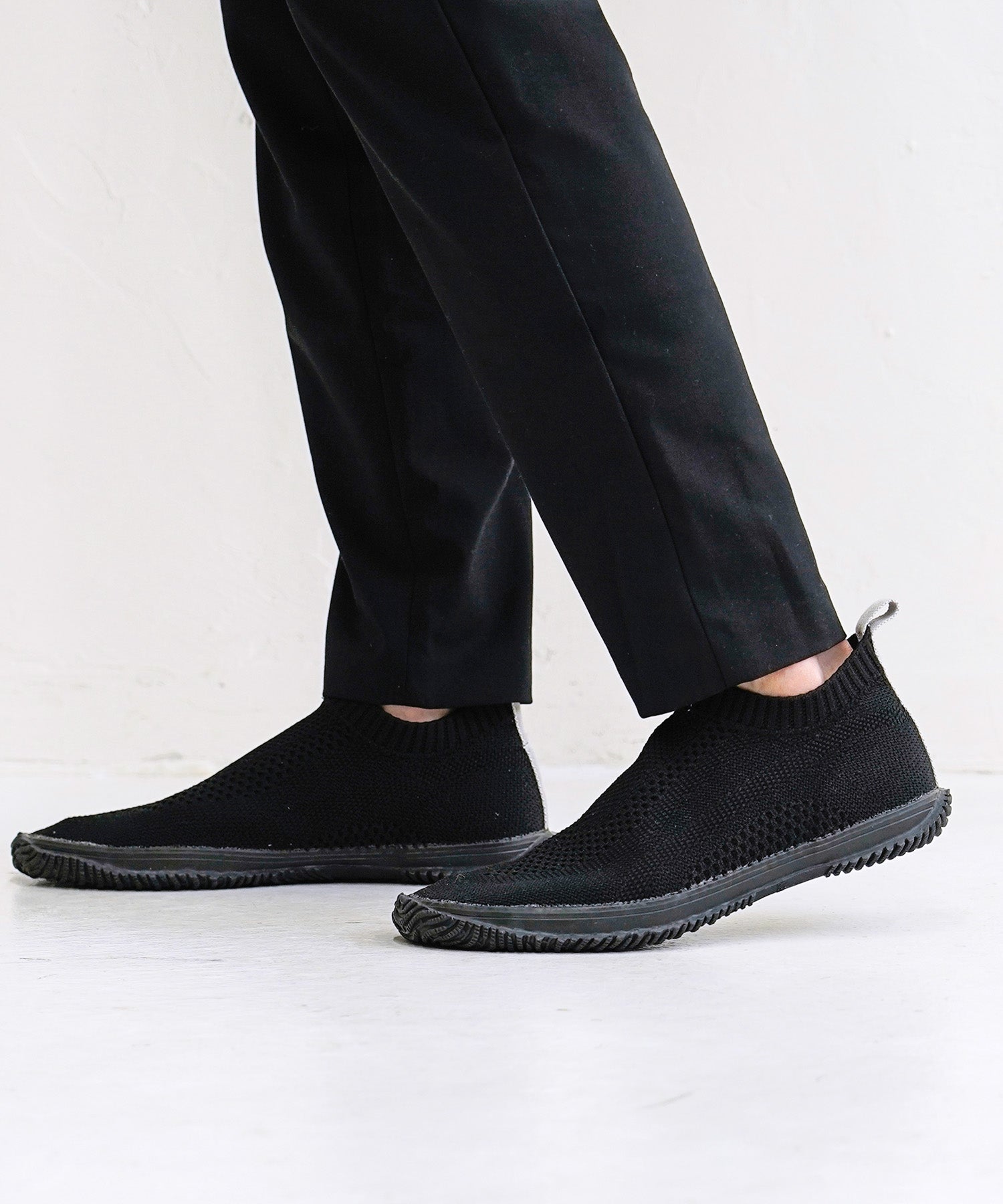 SP-528 Black/Gray - SPINGLE
