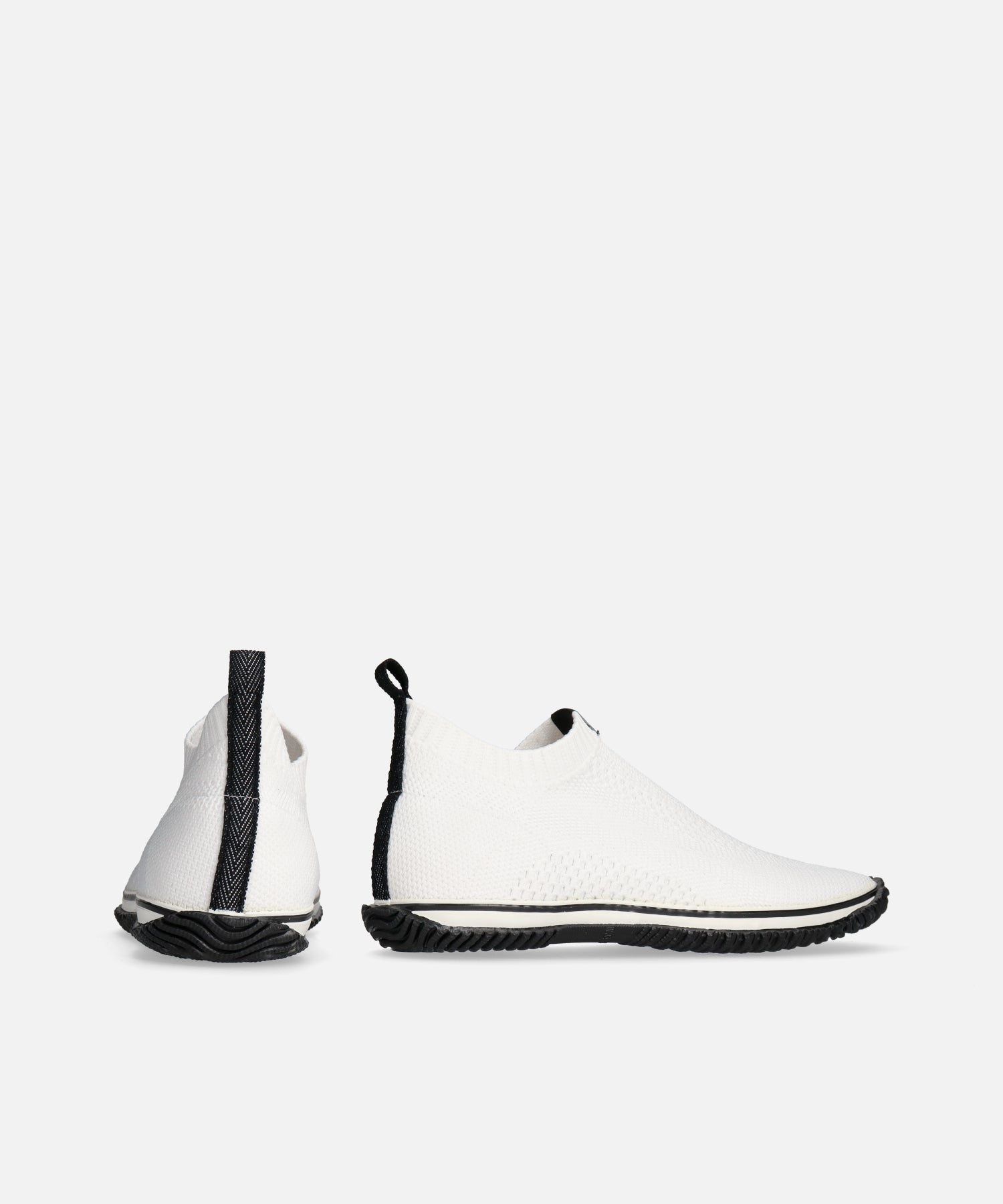 SP-528 White/Black - SPINGLE