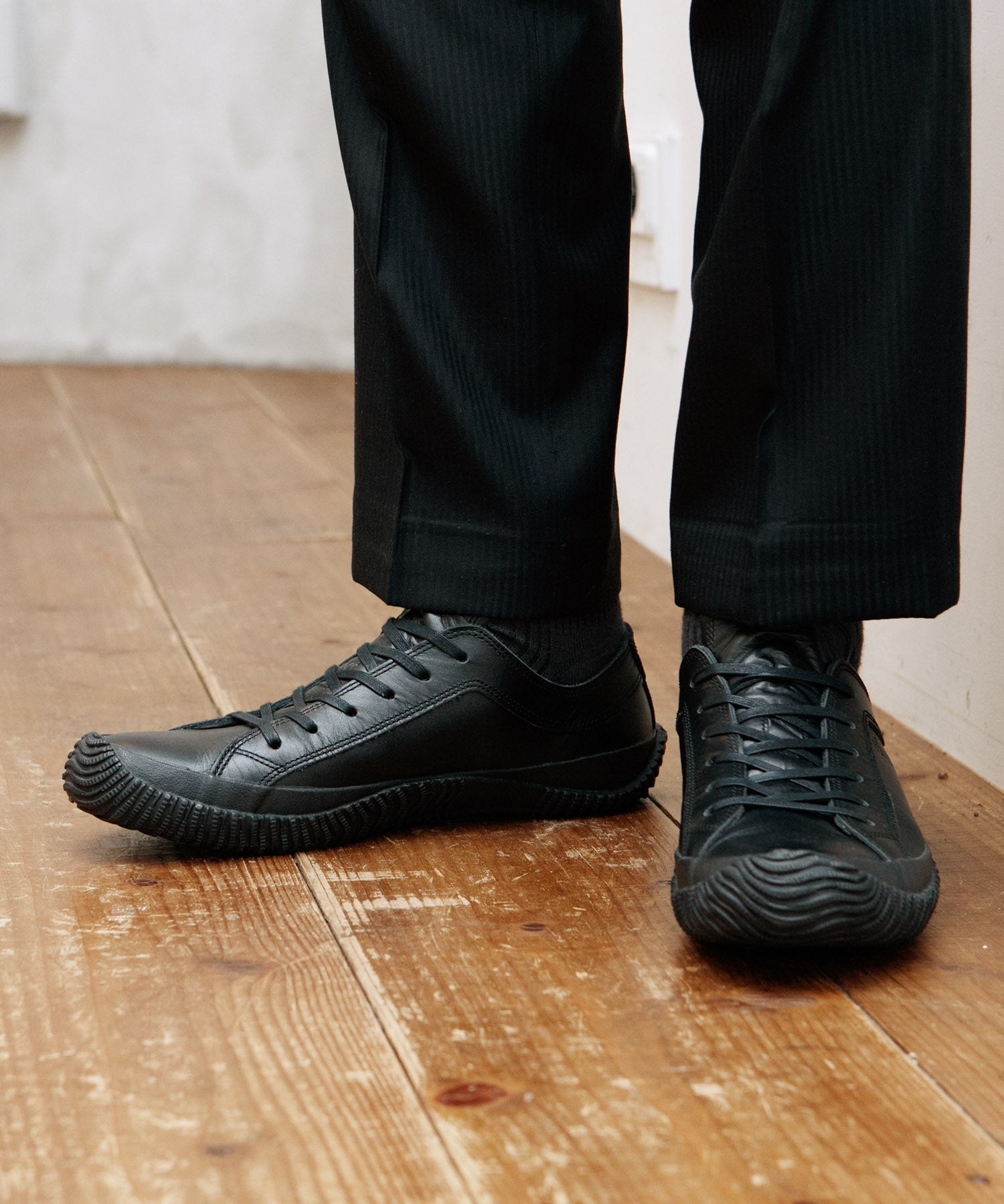 SP-6123 Black - SPINGLE