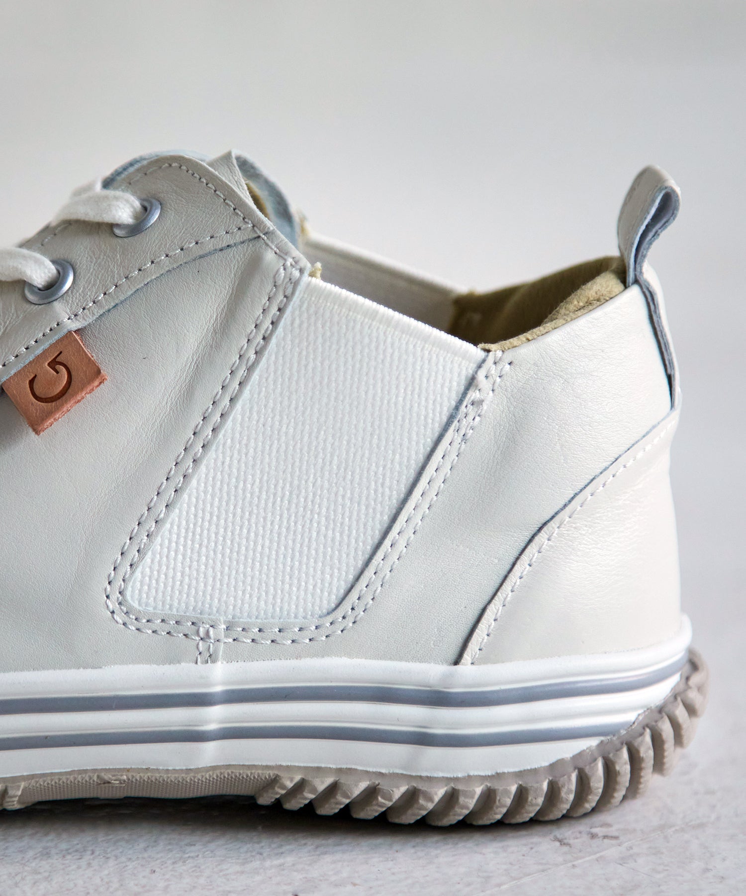 SP-442 Ivory