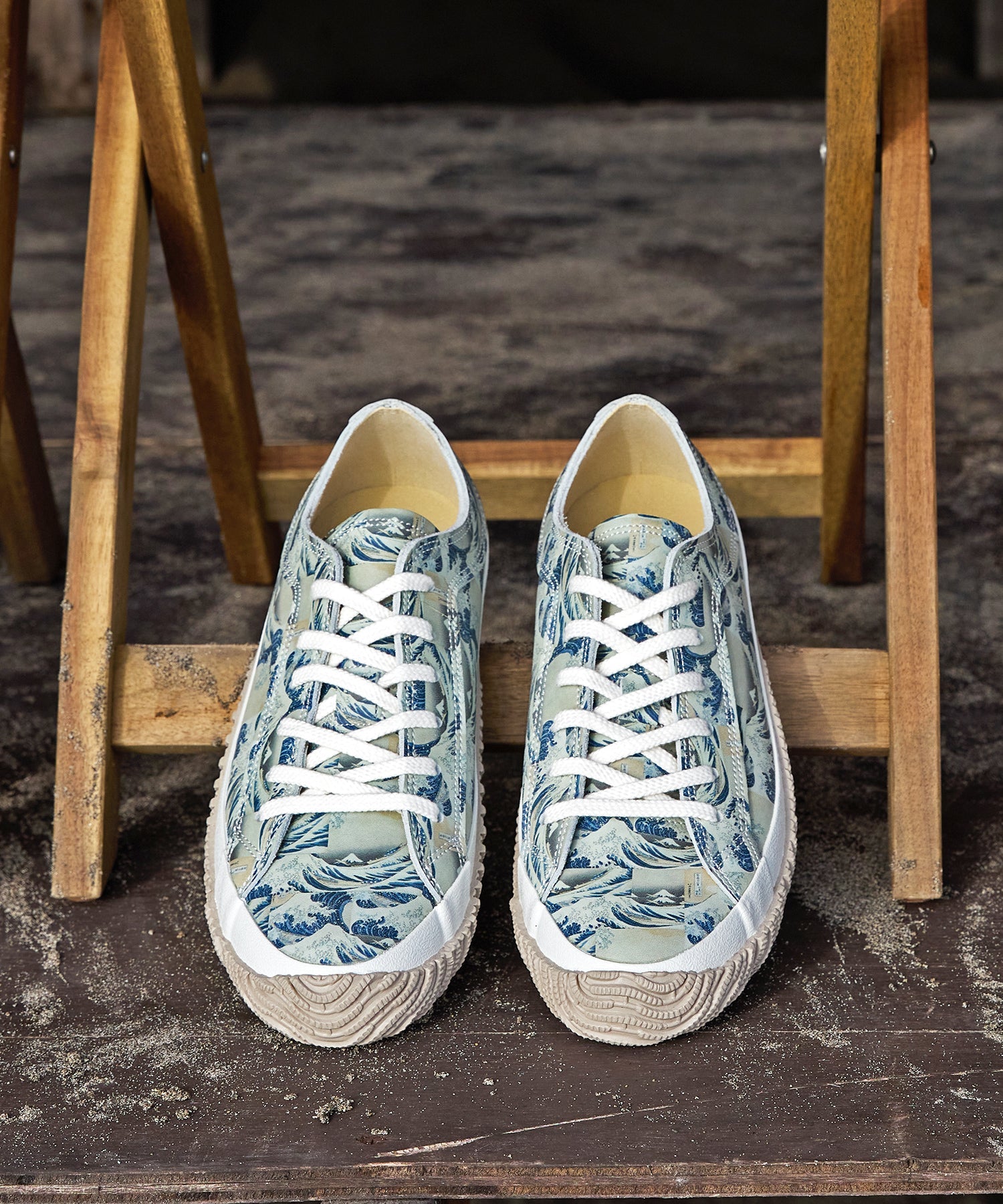 SPM-101HOKUSAI White - SPINGLE