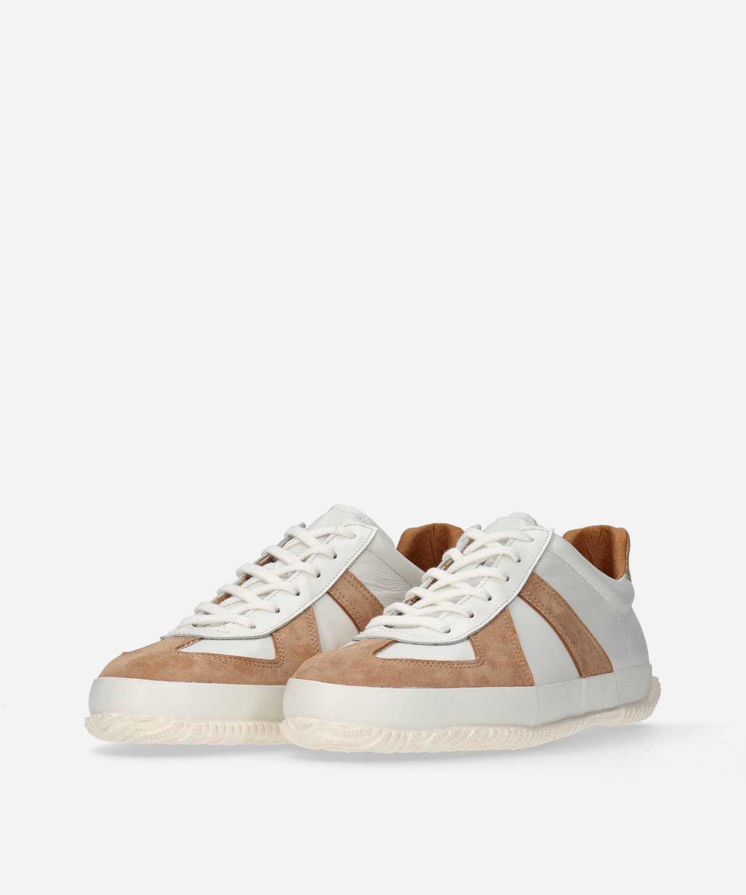 SP-1047 White/Beige