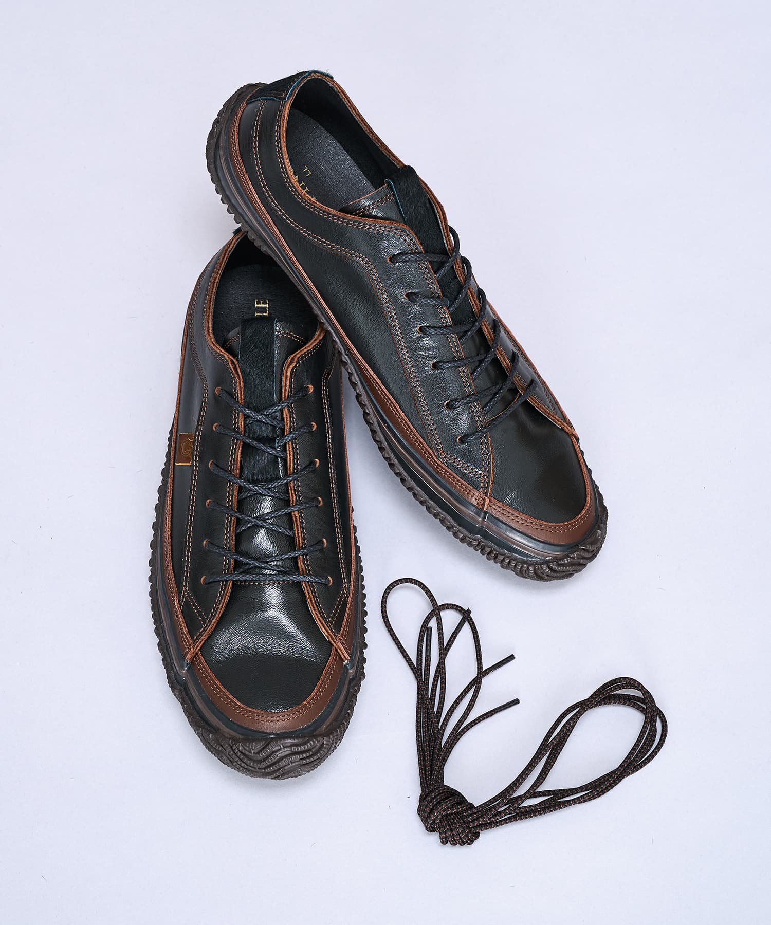 SP-1067 Black - SPINGLE