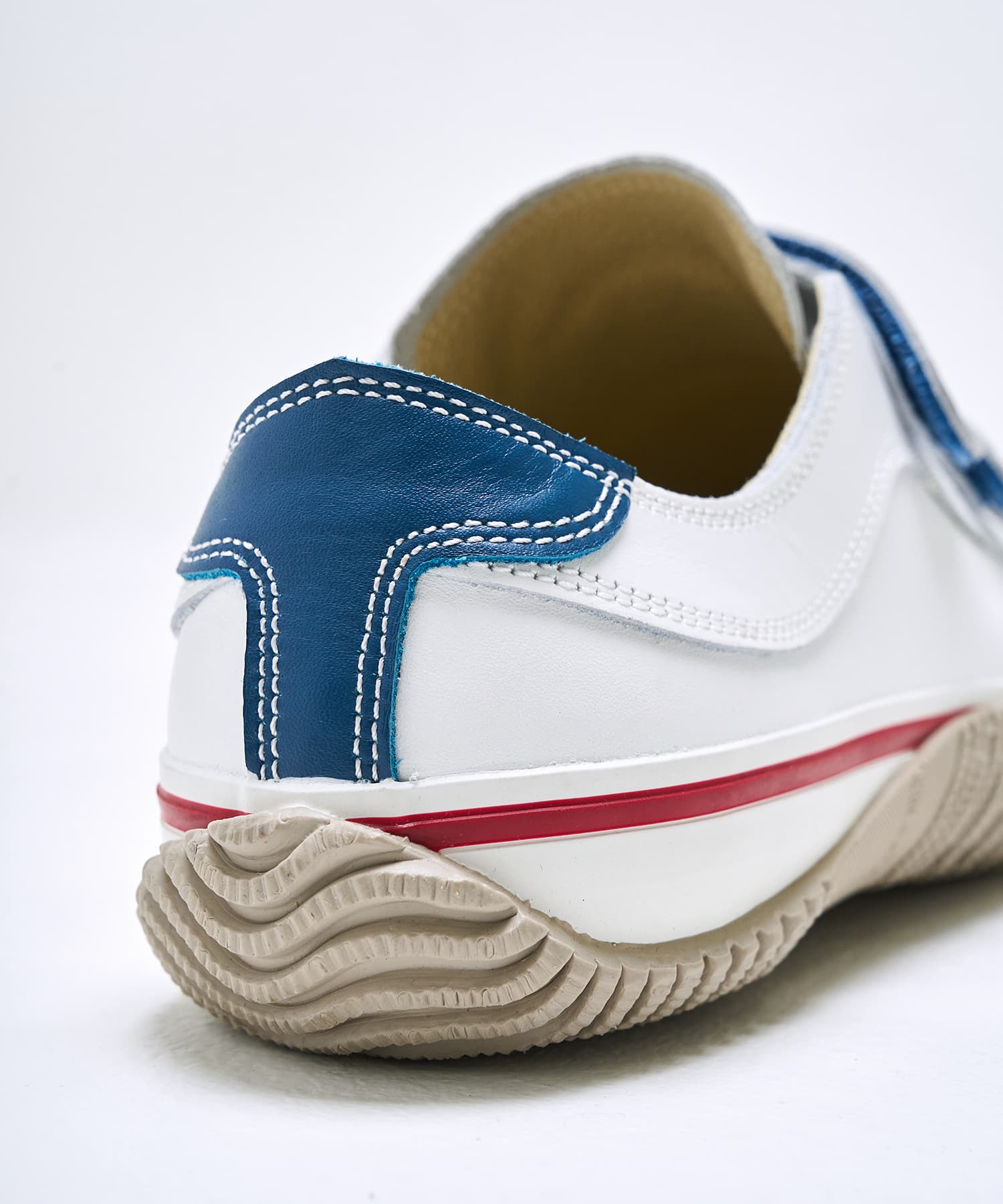 SP-1072 White/Silver