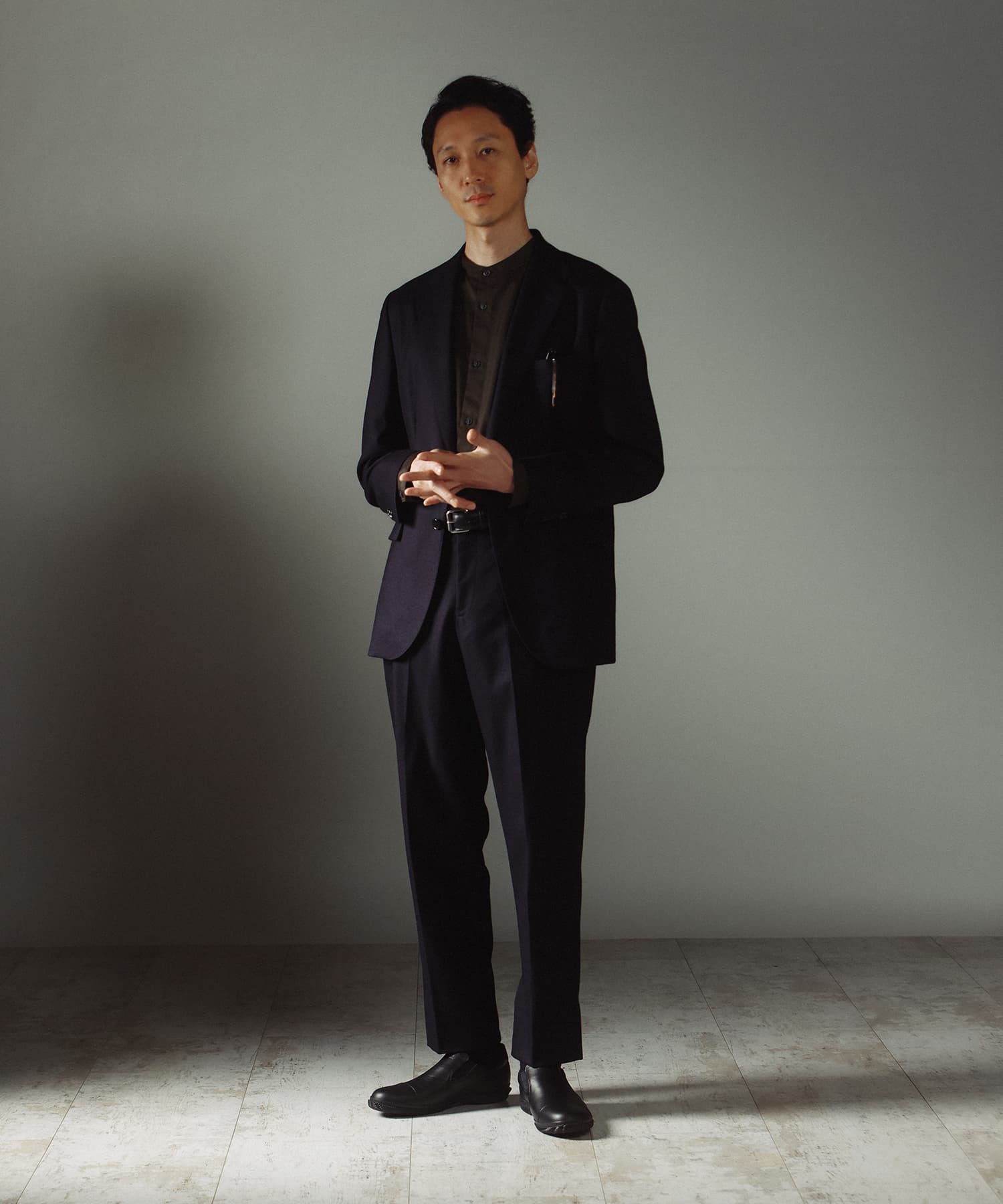 SP-6158 Black - SPINGLE