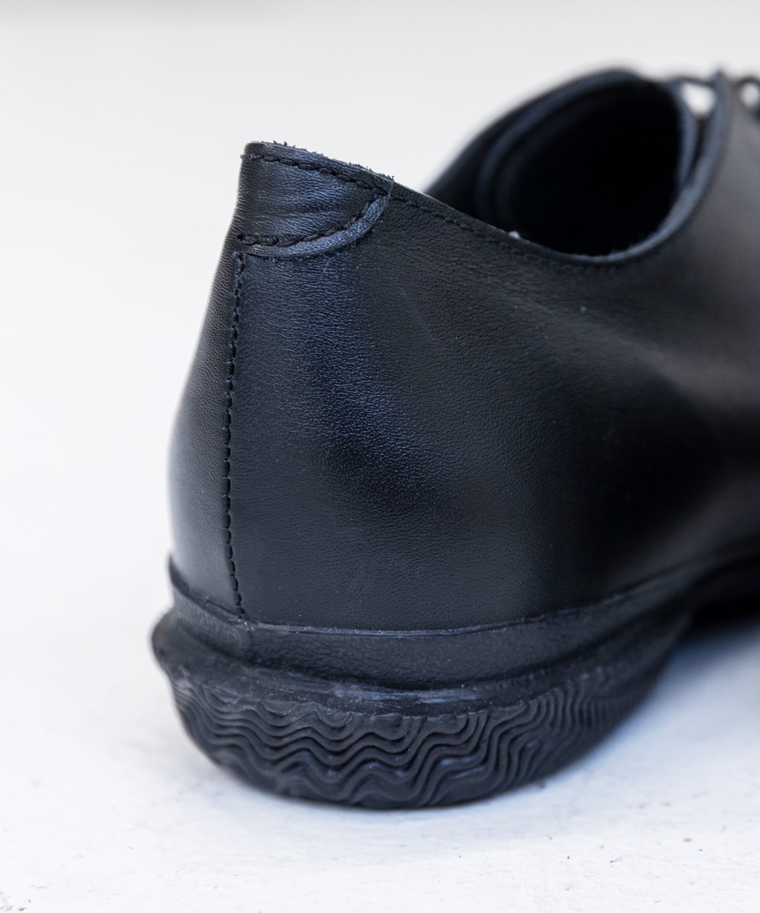 SP-6128 Black - SPINGLE